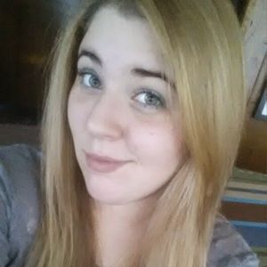 Meet your Posher, Gabriella